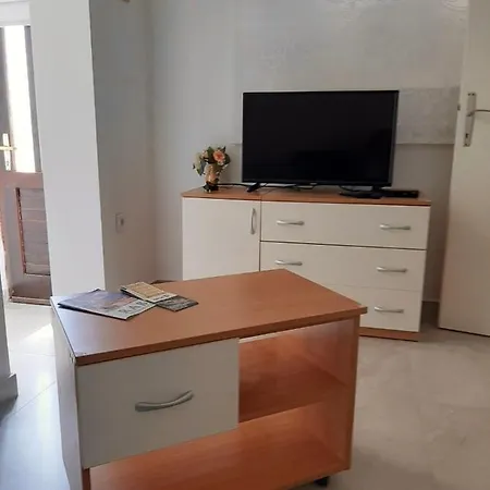 Little House Ljubica Апартаменты *